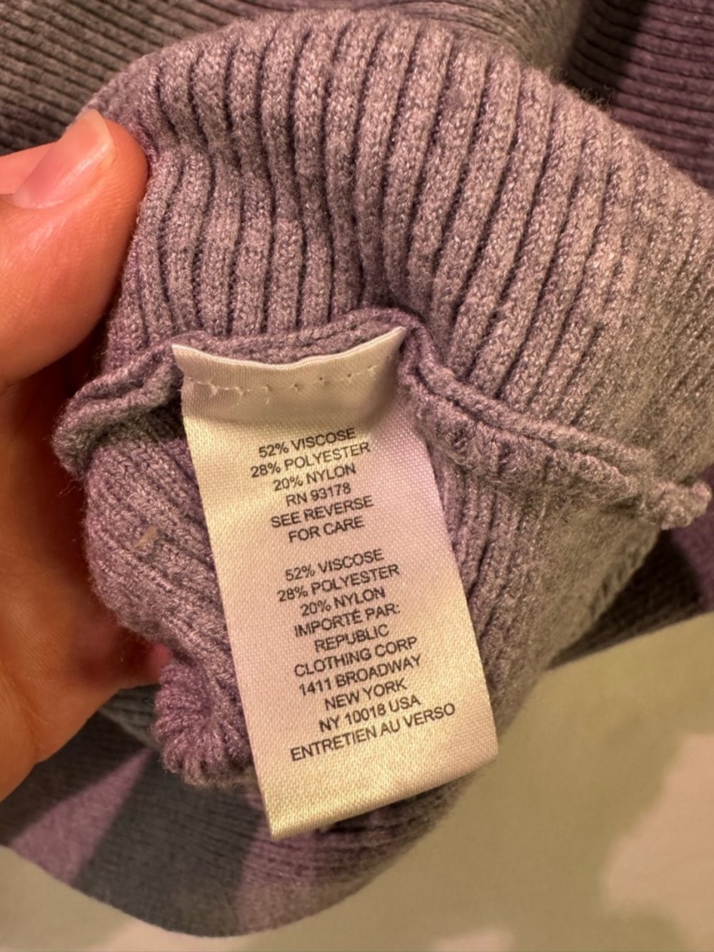 Plus Size Light Gray Ribbed Crewneck Sweater By Tahari - Picture 5 of 7